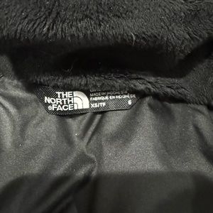 Size 6 The North Face girls winter jacket